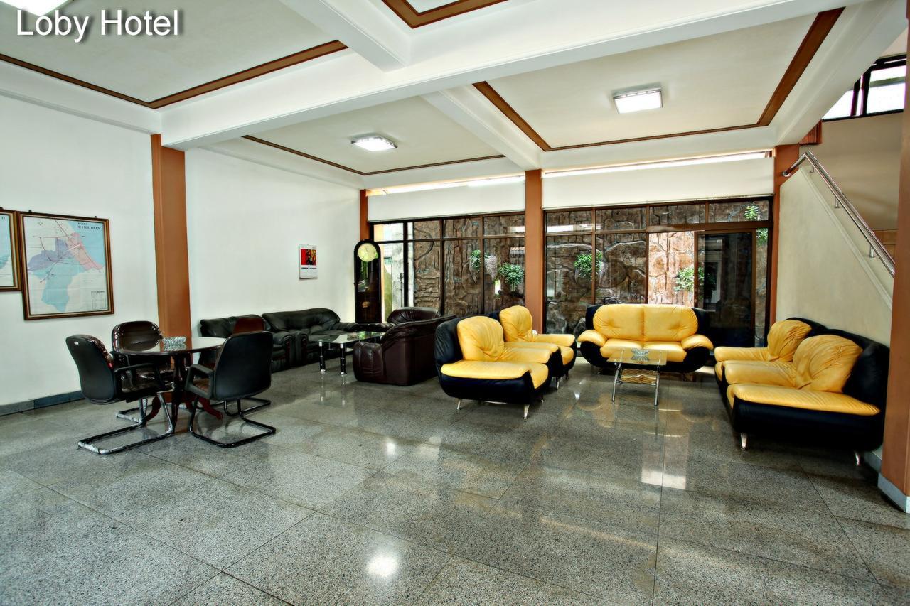 Langensari Hotel Cirebon Dış mekan fotoğraf